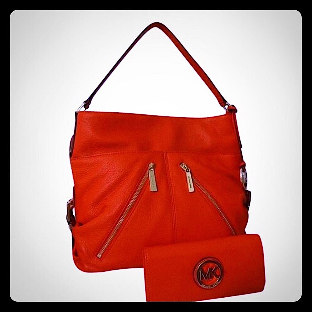 Micheal Kors Portland handbag with wallet